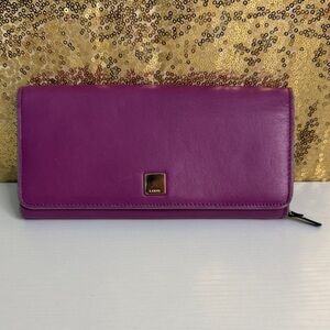 Lodis Magenta Genuine Leather Bifold snap  closing Clutch Wallet